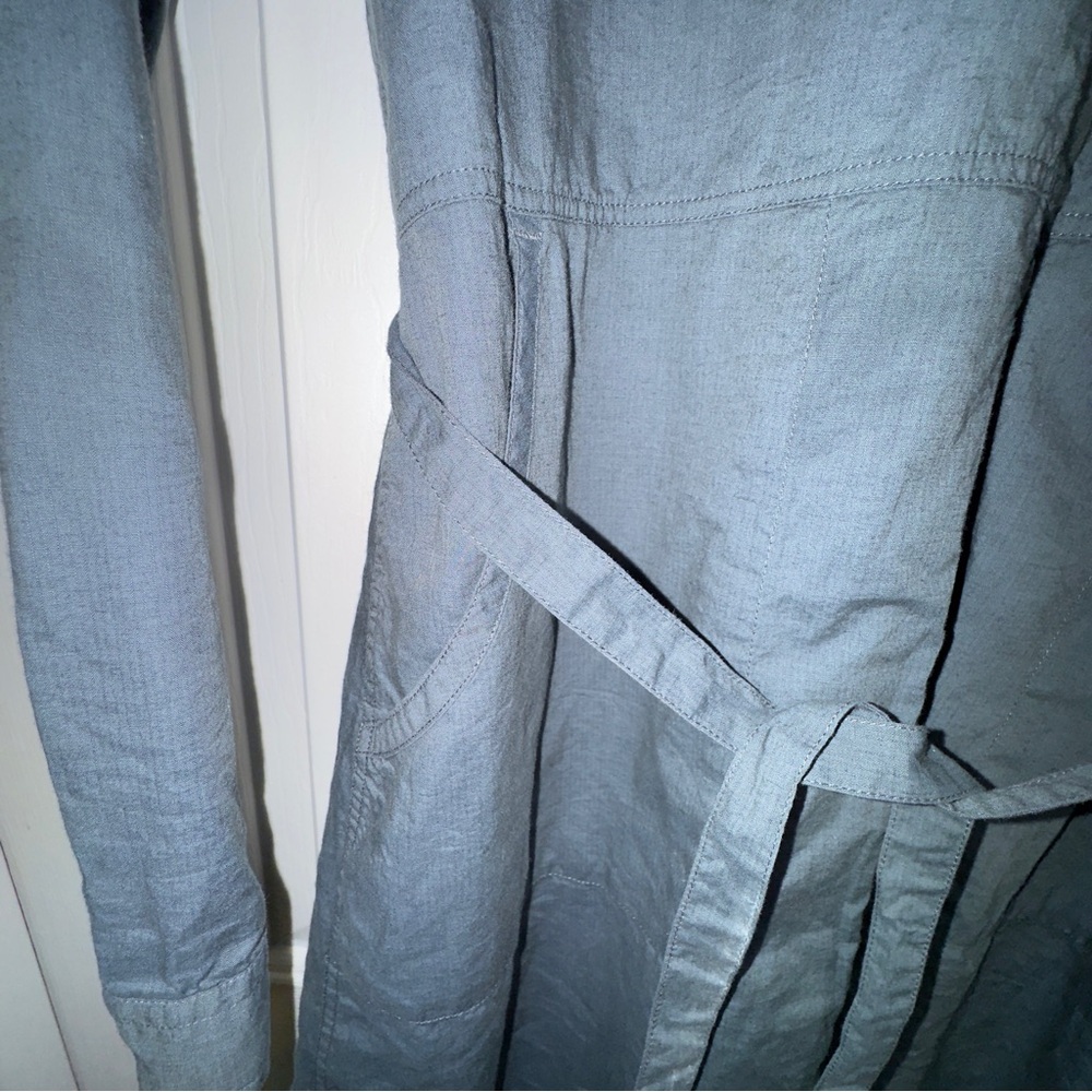 Fjall Raven Womens Ovik Shirt Dress size Medium belted full button front pockets - Picture 4 of 8